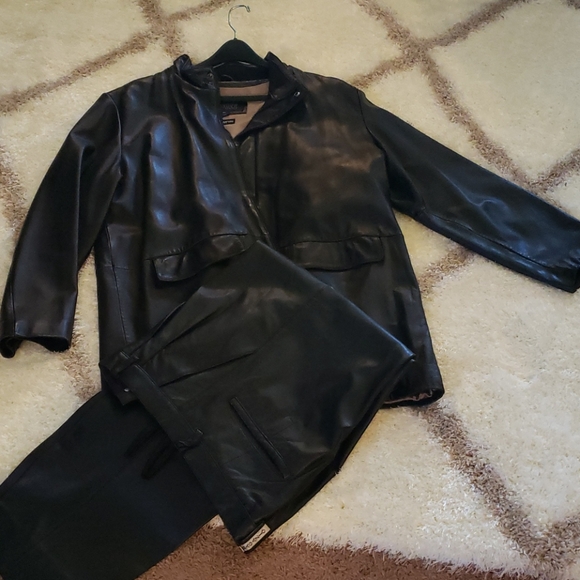Men's Suit